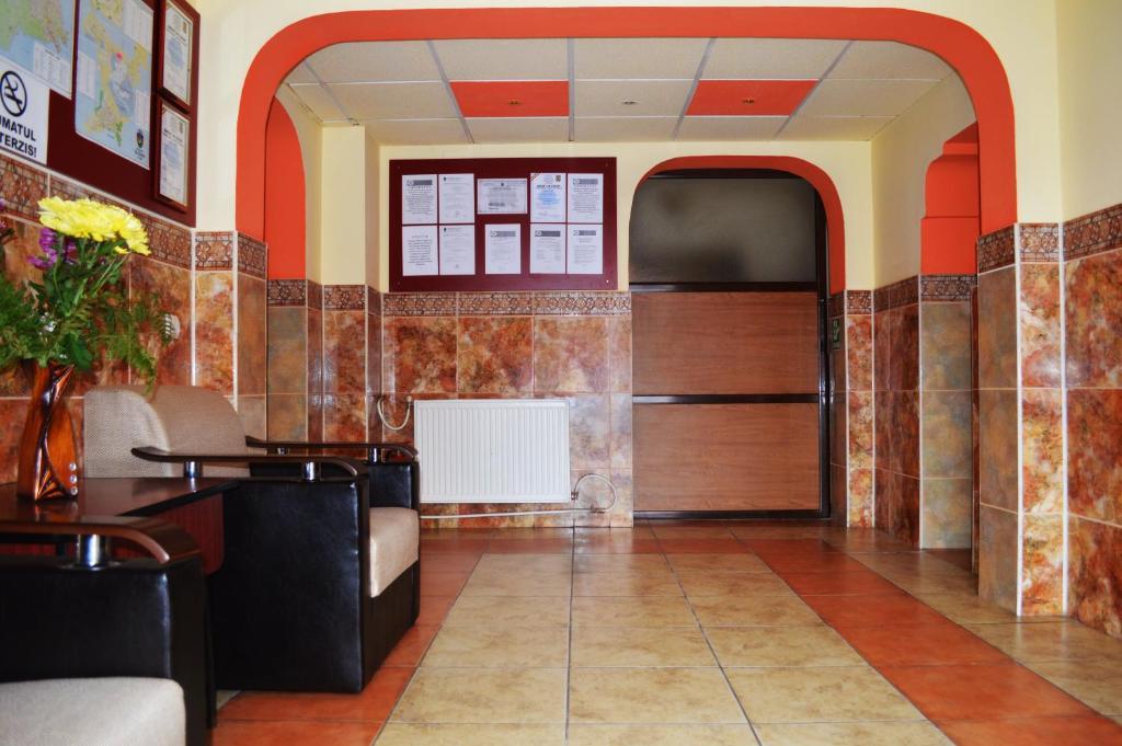 Hotel Orizont Suceava Extérieur photo