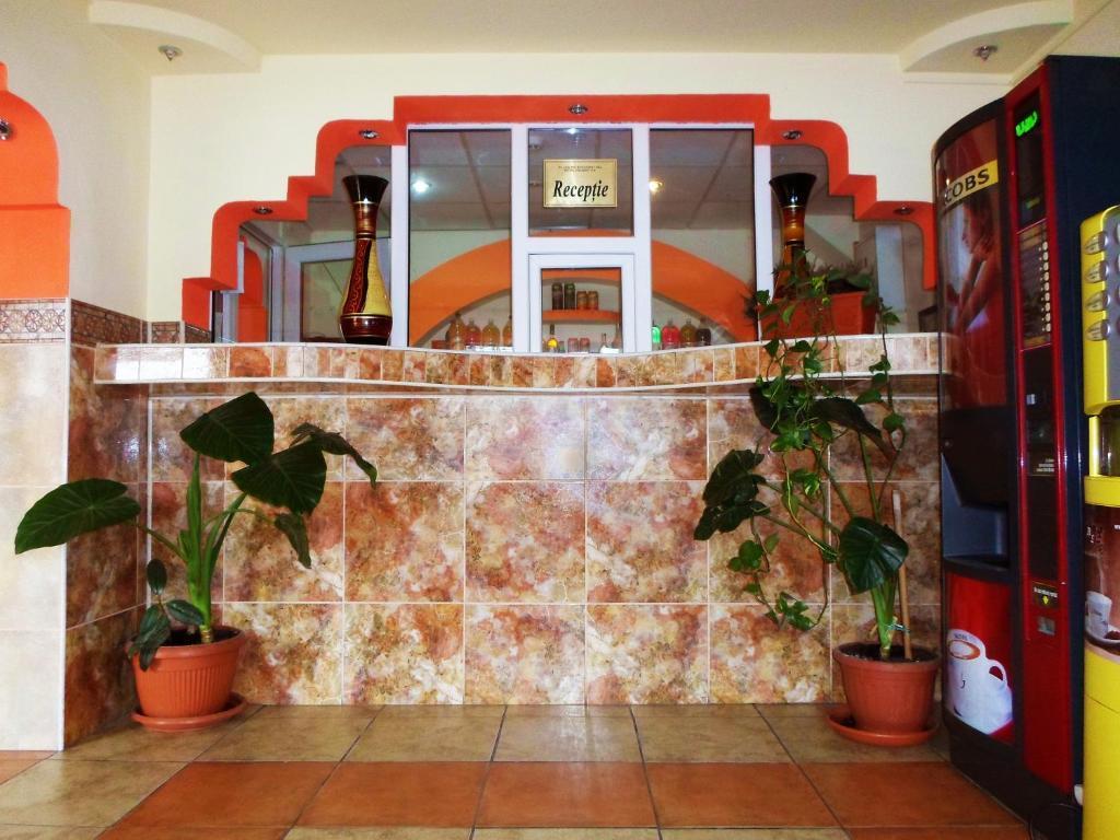 Hotel Orizont Suceava Extérieur photo